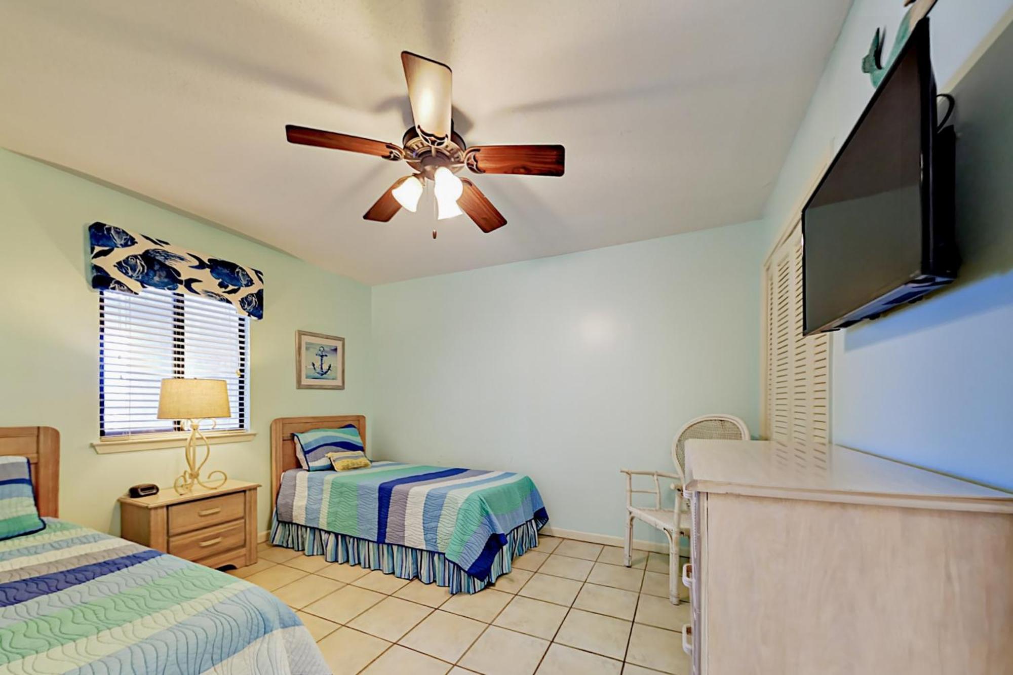 The Castaways Apartment Gulf Shores Room photo